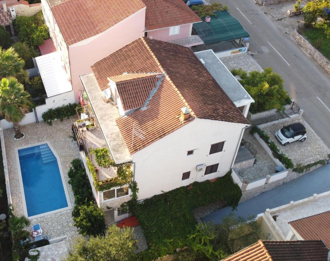 Apartments Priko 斯塔里格勒 外观 照片